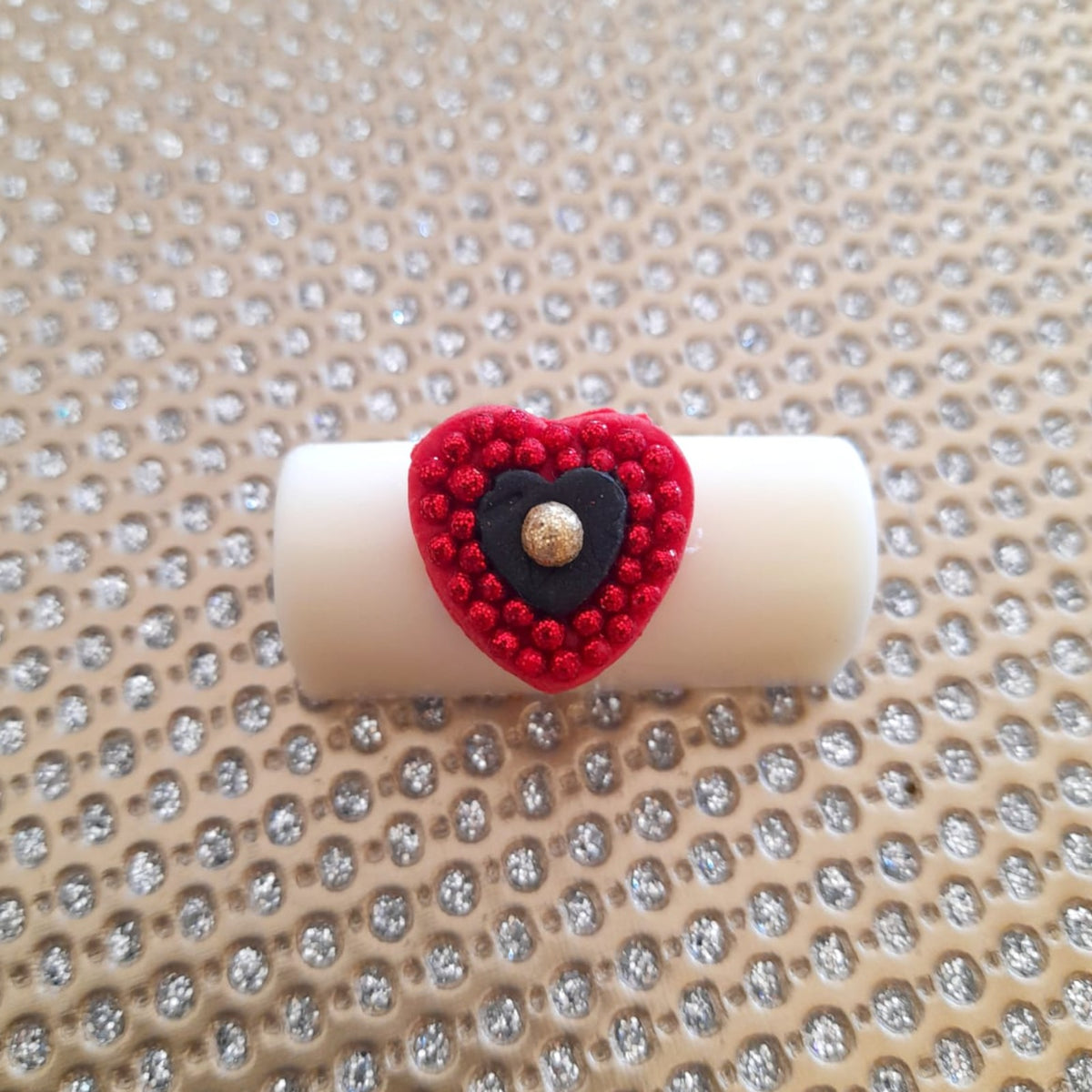 Celebration/Wedding - Chocolate Ivory Log & Red/Black Heart Topping (10 Unit Box)