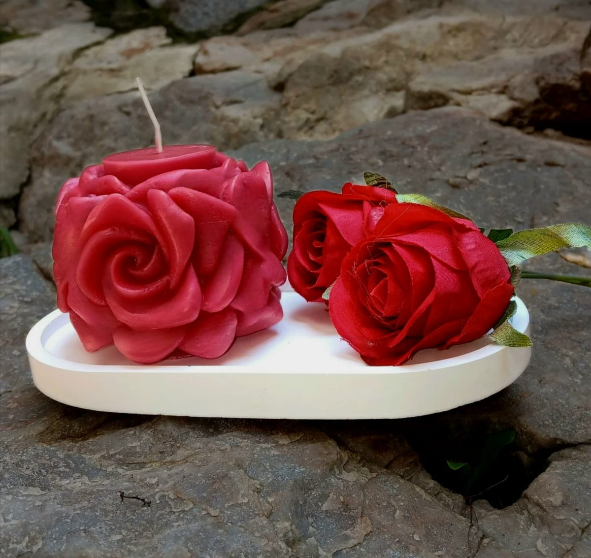 Love Spell Rose-Pillar Set