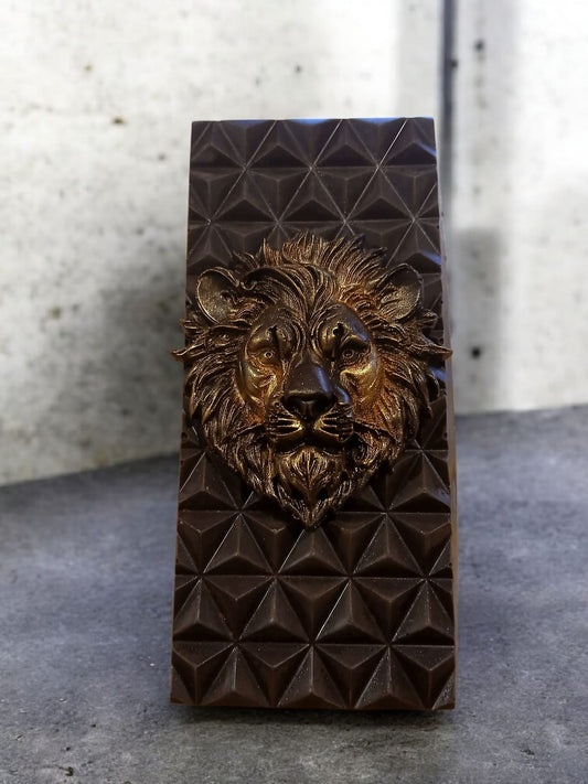 African Lion Diamond Bar