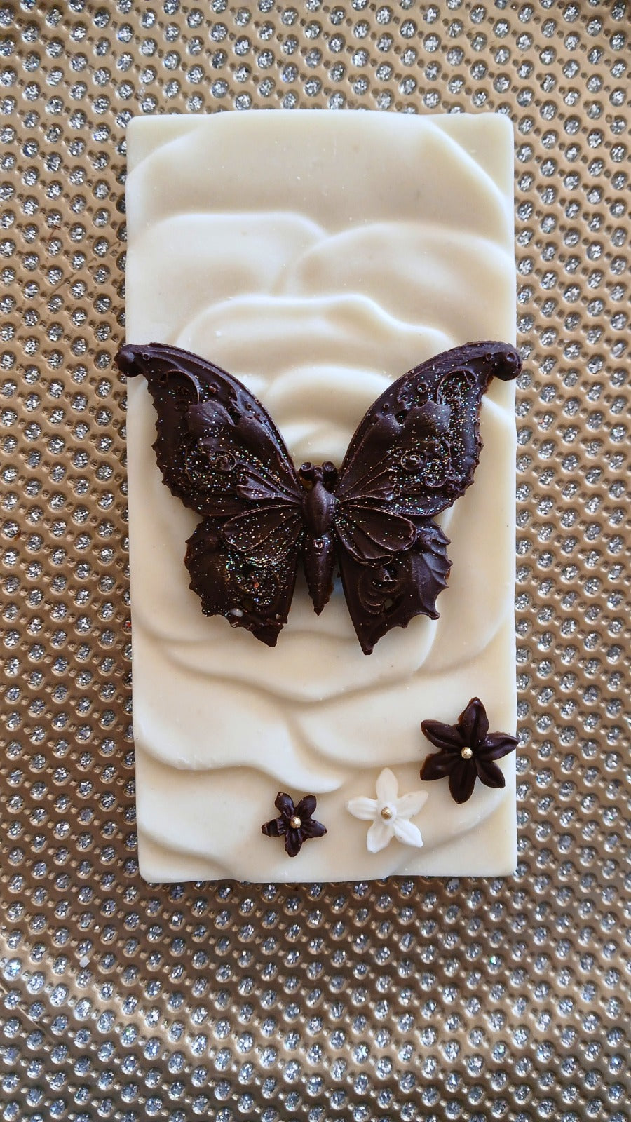 Butterfly Rose Bar (White & Dark)