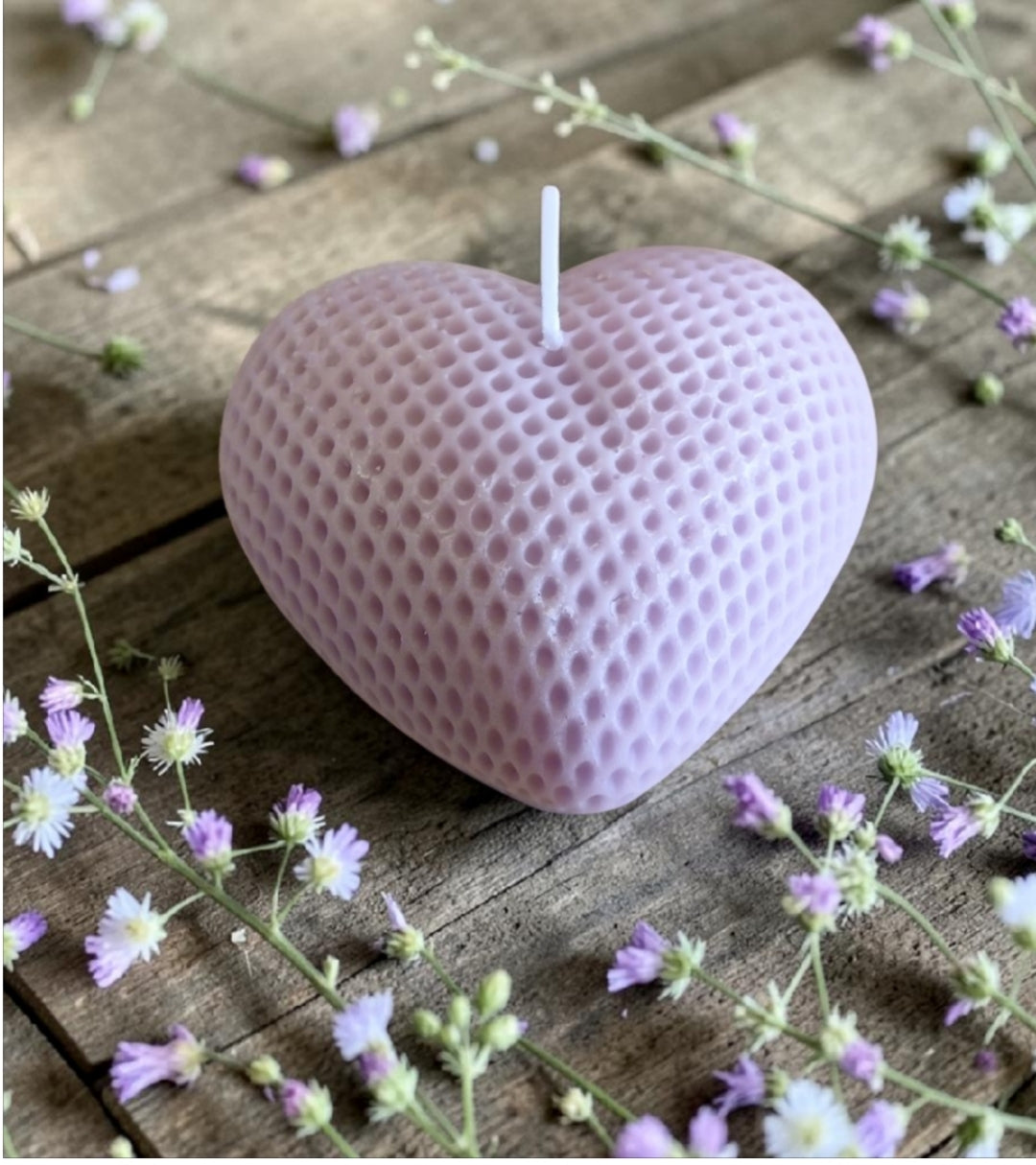 Scented Romantic Textured Heart Candles - Colour Options