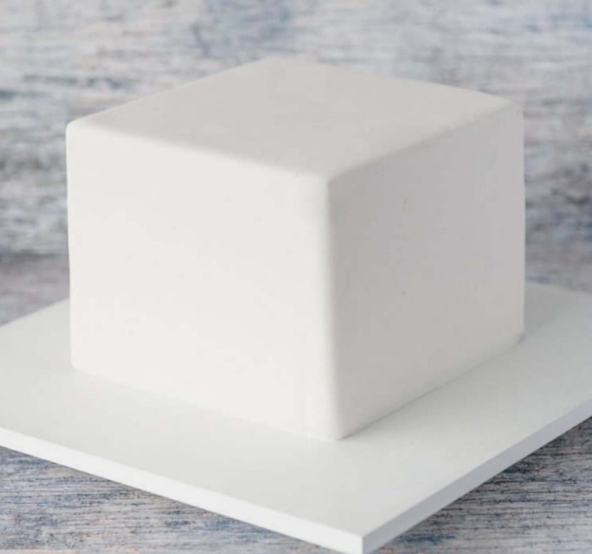 White square fondant cake