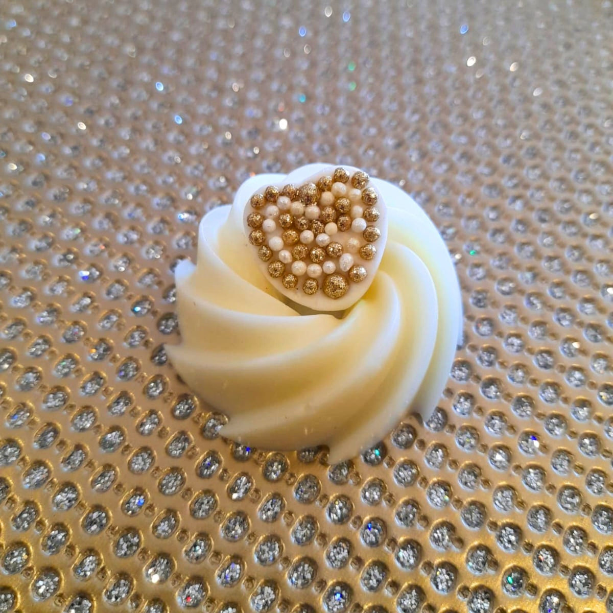 Ivory Heart Truffle Tier